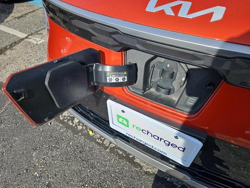2023 Kia Niro EV Wave