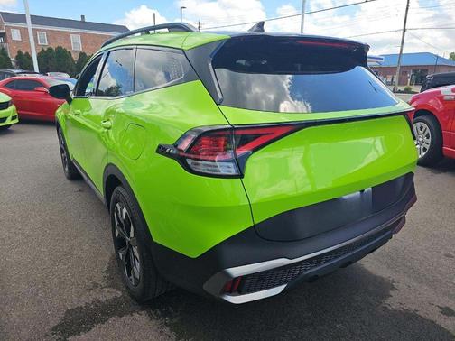 Shadow Matte Gray 2023 Kia Sportage Plug-In Hybrid X-Line