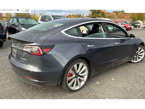 2019 Tesla Model 3 Performance
