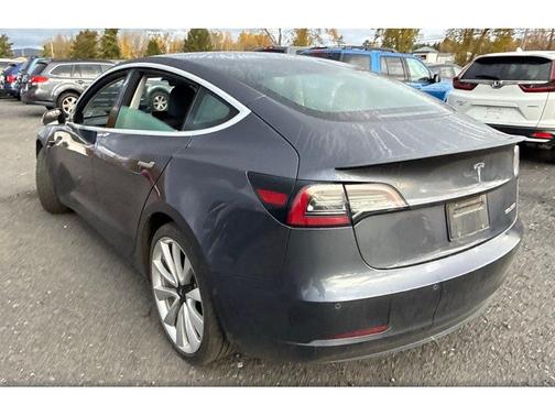 2019 Tesla Model 3 Performance