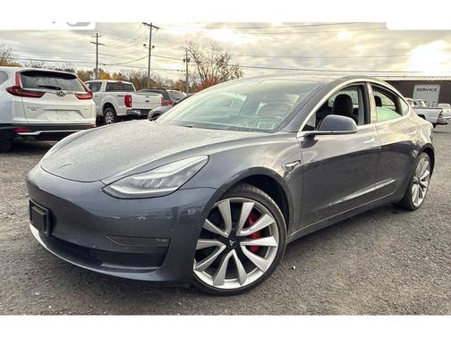 2019 Tesla Model 3 Performance