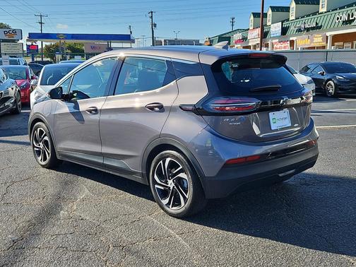 2022 Chevrolet Bolt EV 2LT