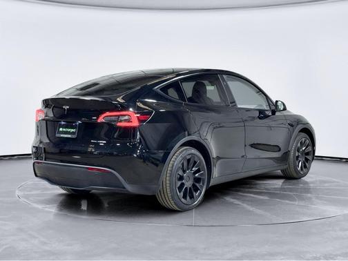 Solid Black 2024 Tesla Model Y Long Range
