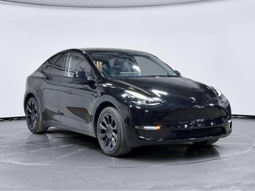 Solid Black 2024 Tesla Model Y Long Range