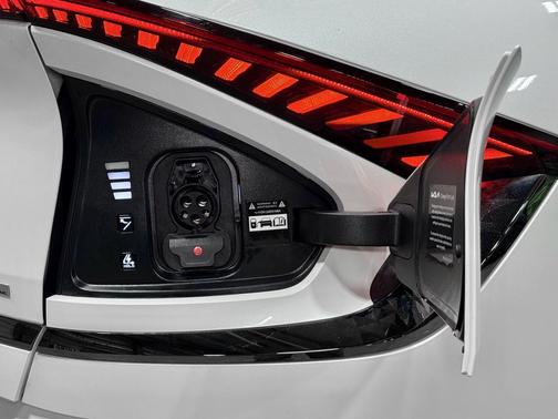 2024 Kia EV6 GT-Line