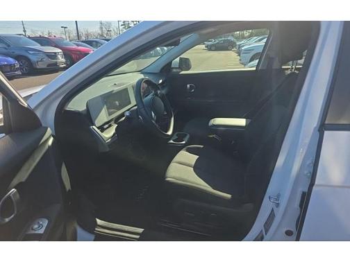 Atlas White 2024 Hyundai IONIQ 5 SEL