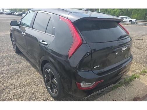 Aurora Black 2024 Kia Niro EV Wave