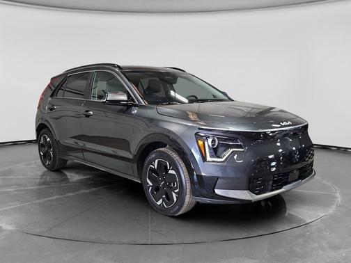Interstellar Gray 2025 Kia Niro EV Wind