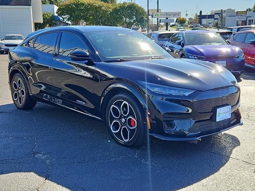 2021 Ford Mustang Mach-E GT