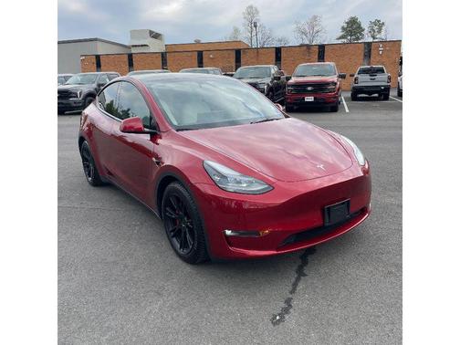 2024 Tesla Model Y Performance