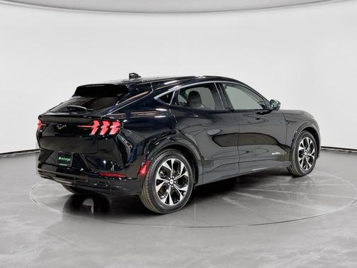 2022 Ford Mustang Mach-E Premium