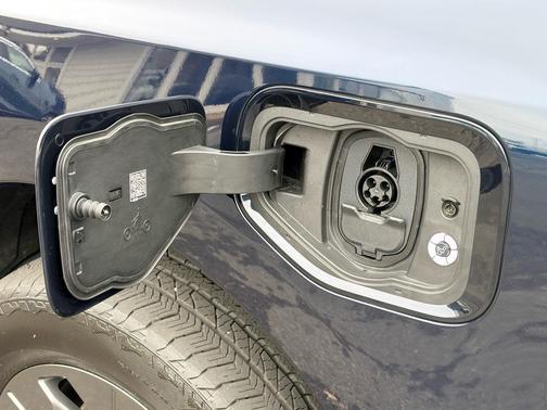 2024 Ford F-150 Lightning Flash