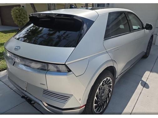Gravity Gold (Matte Gold) 2023 Hyundai IONIQ 5 Limited