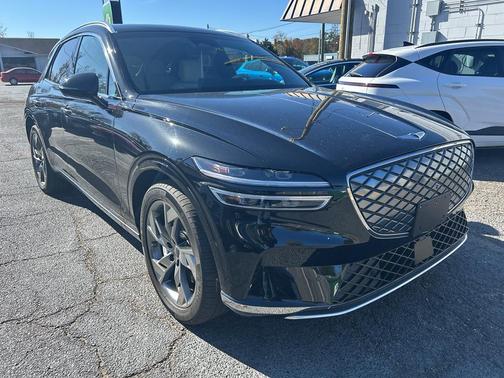2024 Genesis Electrified GV70 Advanced