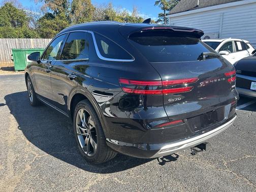 2024 Genesis Electrified GV70 Advanced