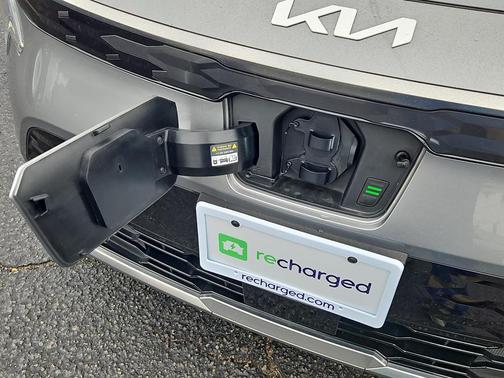 2023 Kia Niro EV Wind