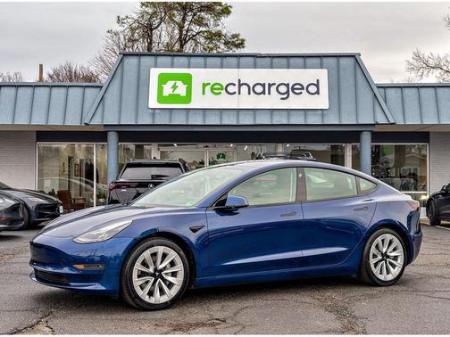 2021 Tesla Model 3 Standard Range Plus