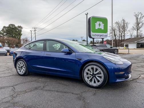 2021 Tesla Model 3 Standard Range Plus