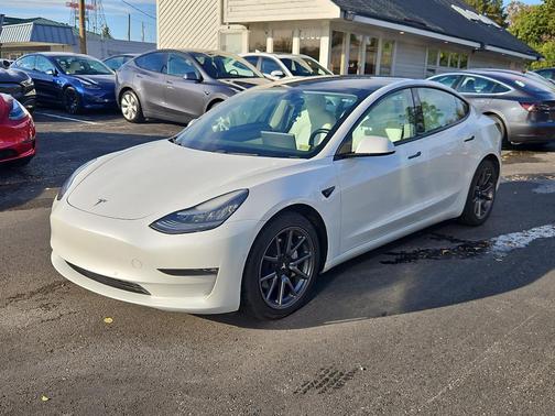 2020 Tesla Model 3 Long Range