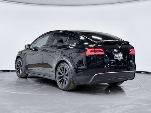 Solid Black 2022 Tesla Model X Plaid