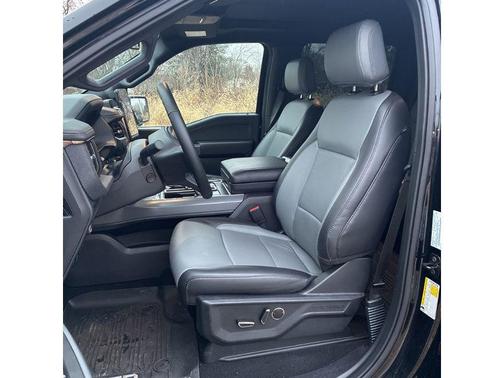 2024 Ford F-150 Lightning LARIAT