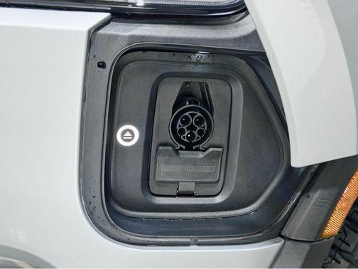 2023 Rivian R1T Adventure