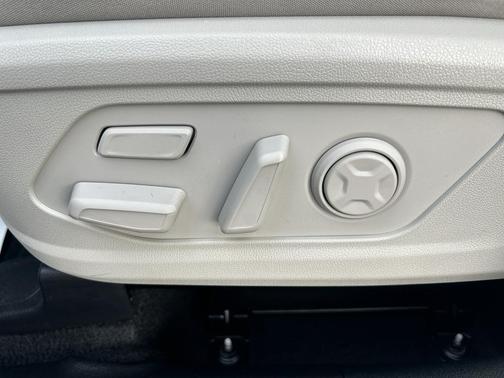 2023 Kia Sorento Plug-In Hybrid SX Prestige