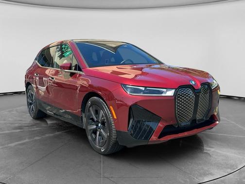 Aventurin Red Metallic 2024 BMW iX xDrive50