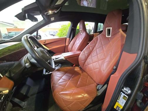 Aventurin Red Metallic 2024 BMW iX xDrive50