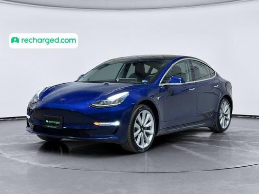 Deep Blue Metallic 2018 Tesla Model 3 Long Range