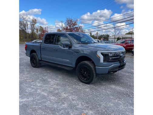 2023 Ford F-150 Lightning Platinum
