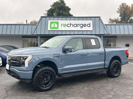 2023 Ford F-150 Lightning Platinum