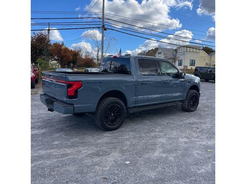 2023 Ford F-150 Lightning Platinum