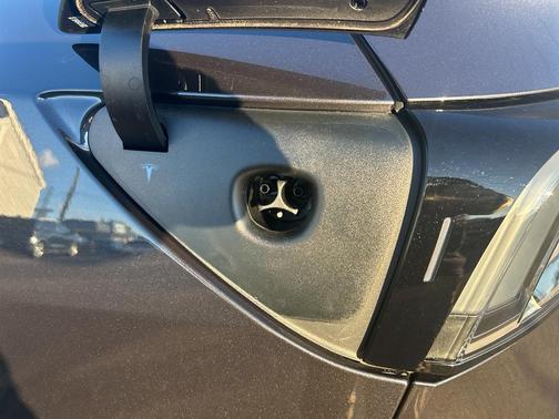 2026 Tesla Model Y Long Range