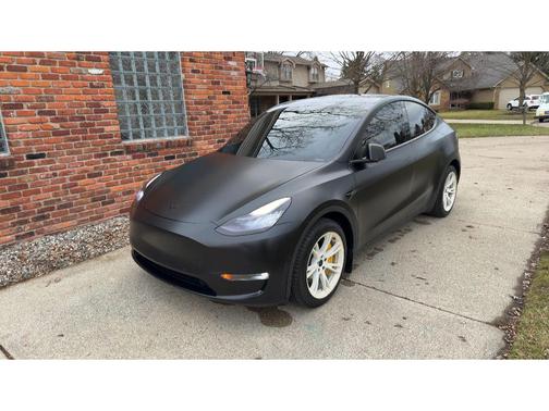2021 Tesla Model Y Long Range