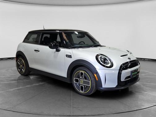 White Silver Metallic 2022 MINI Hardtop Cooper S