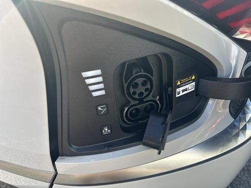 2022 Kia EV6 Wind