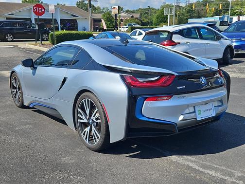 2014 BMW i8 Base