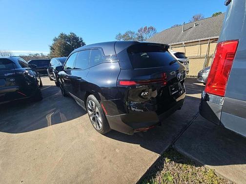 2023 BMW iX xDrive50