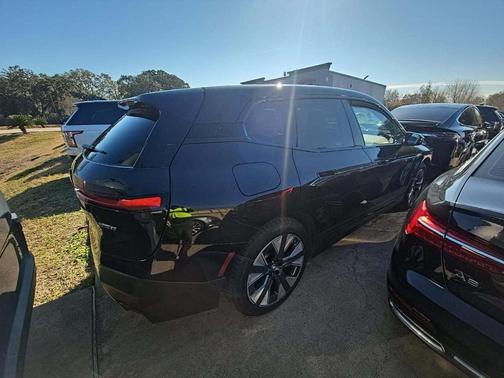 2023 BMW iX xDrive50