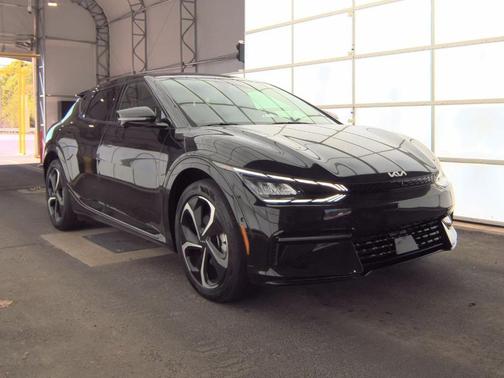Aurora Black Pearl 2024 Kia EV6 GT-Line