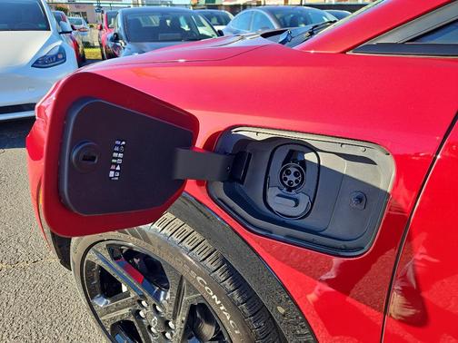 2025 Chevrolet Equinox EV RS