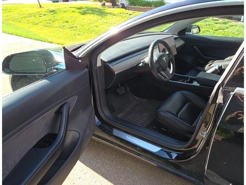 Solid Black 2019 Tesla Model 3 Long Range