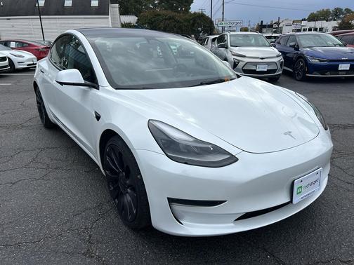 2023 Tesla Model 3 Performance