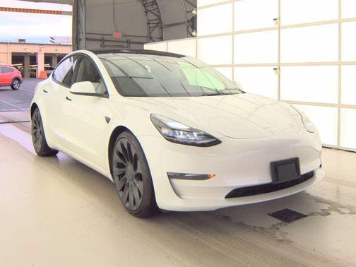 2023 Tesla Model 3 Performance