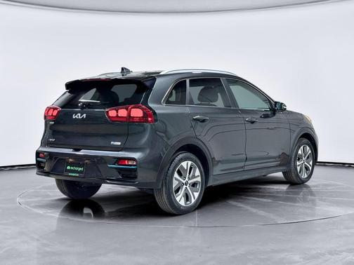 2022 Kia Niro EV EX