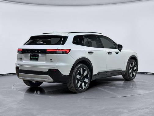 Snowfall Pearl 2025 Honda Prologue Elite