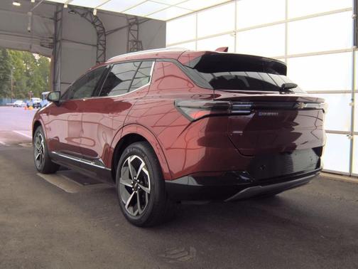 Radiant Red Tintcoat 2025 Chevrolet Equinox EV LT