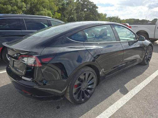 2023 Tesla Model 3 Performance