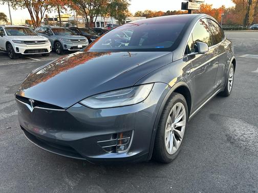 2020 Tesla Model X Long Range